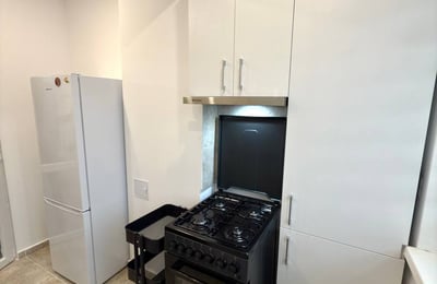 Аренда новой 2-комнатной квартиры, 60 м², Chiajna, Sector 6, Бухарест, Румыния